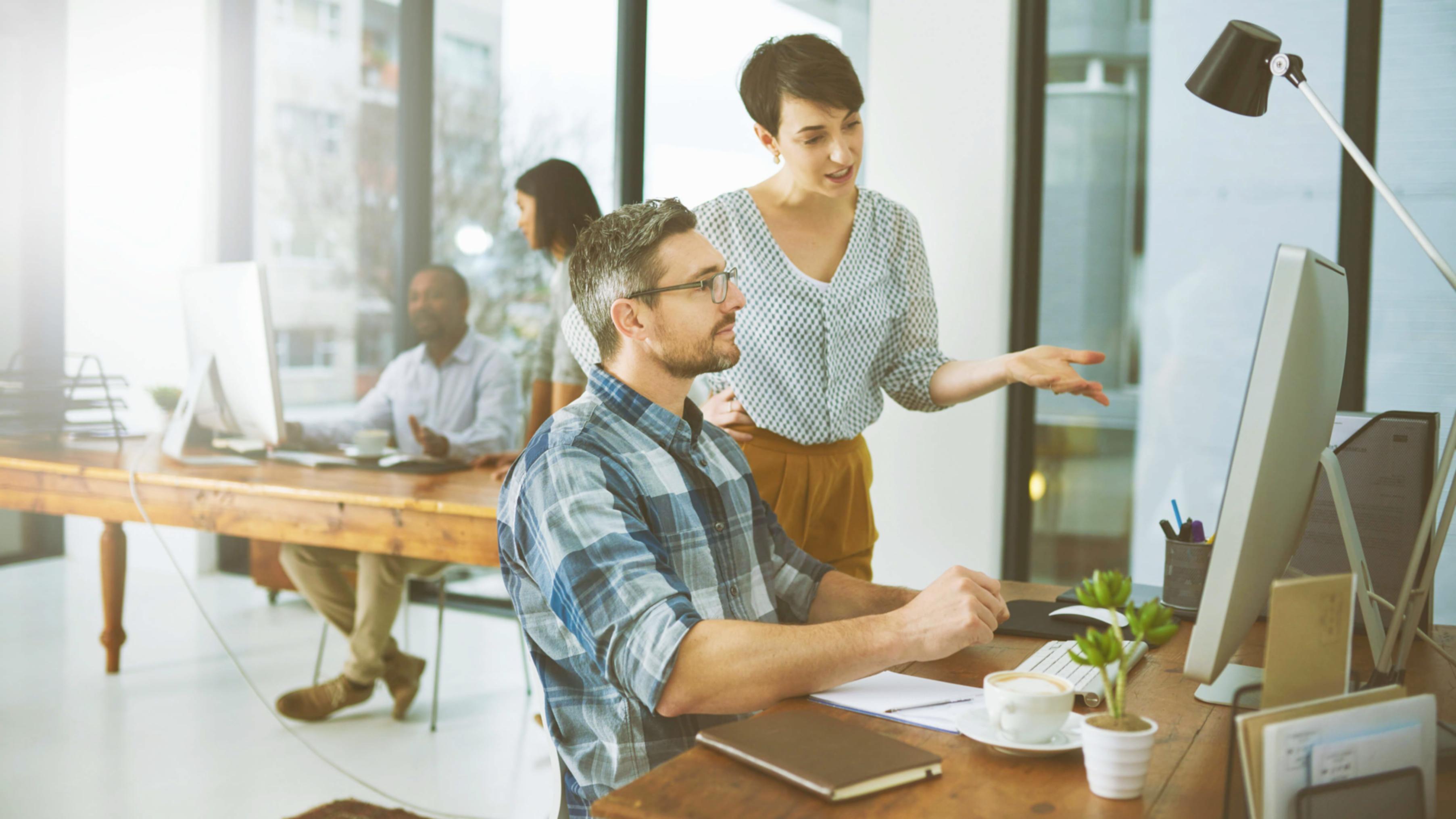 How to Analyze Your Competitors and Identify Their Weaknesses program visual